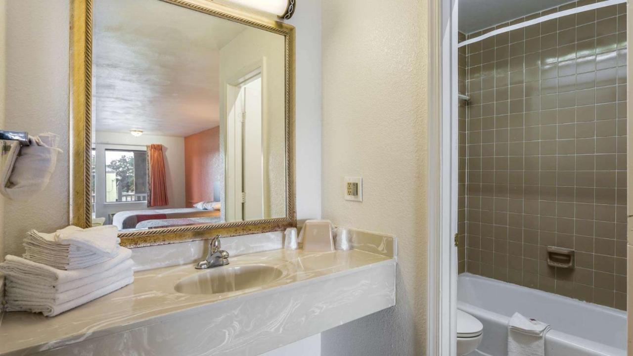 Motel 6-Portsmouth, Va מראה חיצוני תמונה