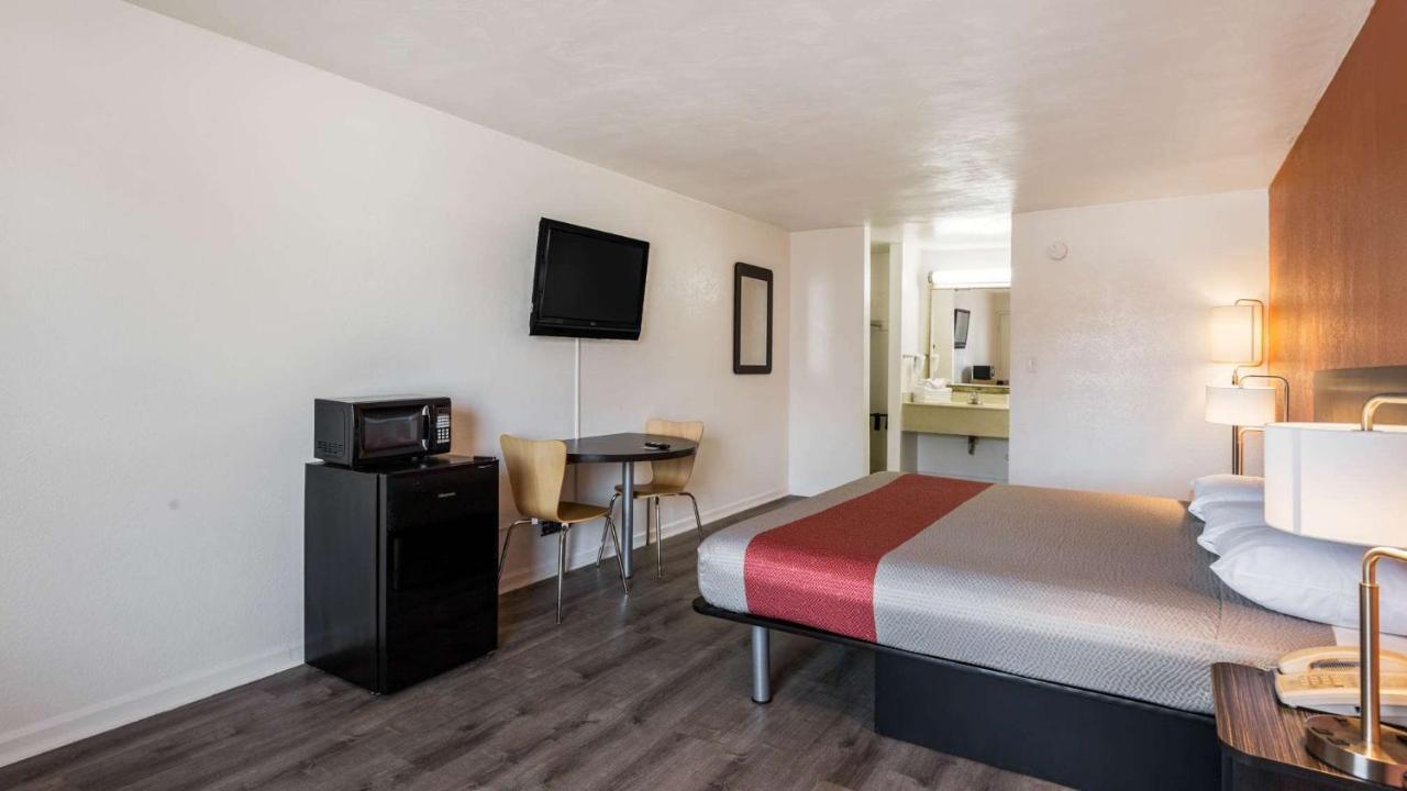 Motel 6-Portsmouth, Va מראה חיצוני תמונה